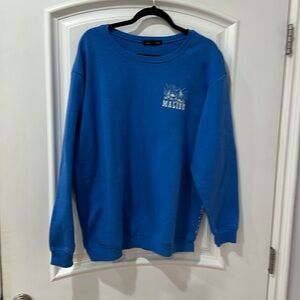 Social scene MALIBU beautiful sweatshirt size XL